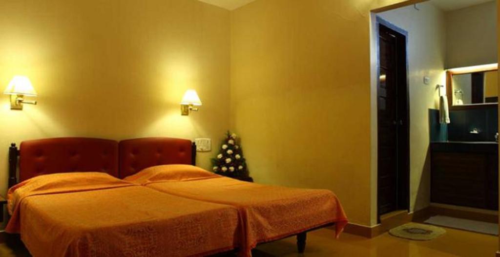 Bth Sarovaram Kochi Exterior photo