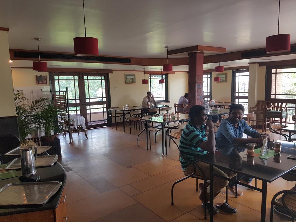 Bth Sarovaram Kochi Exterior photo