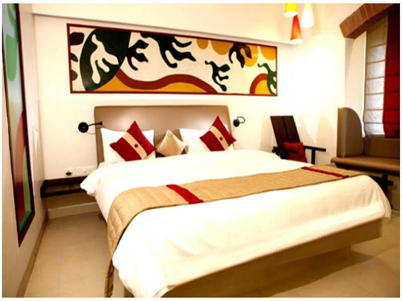 Bth Sarovaram Kochi Exterior photo